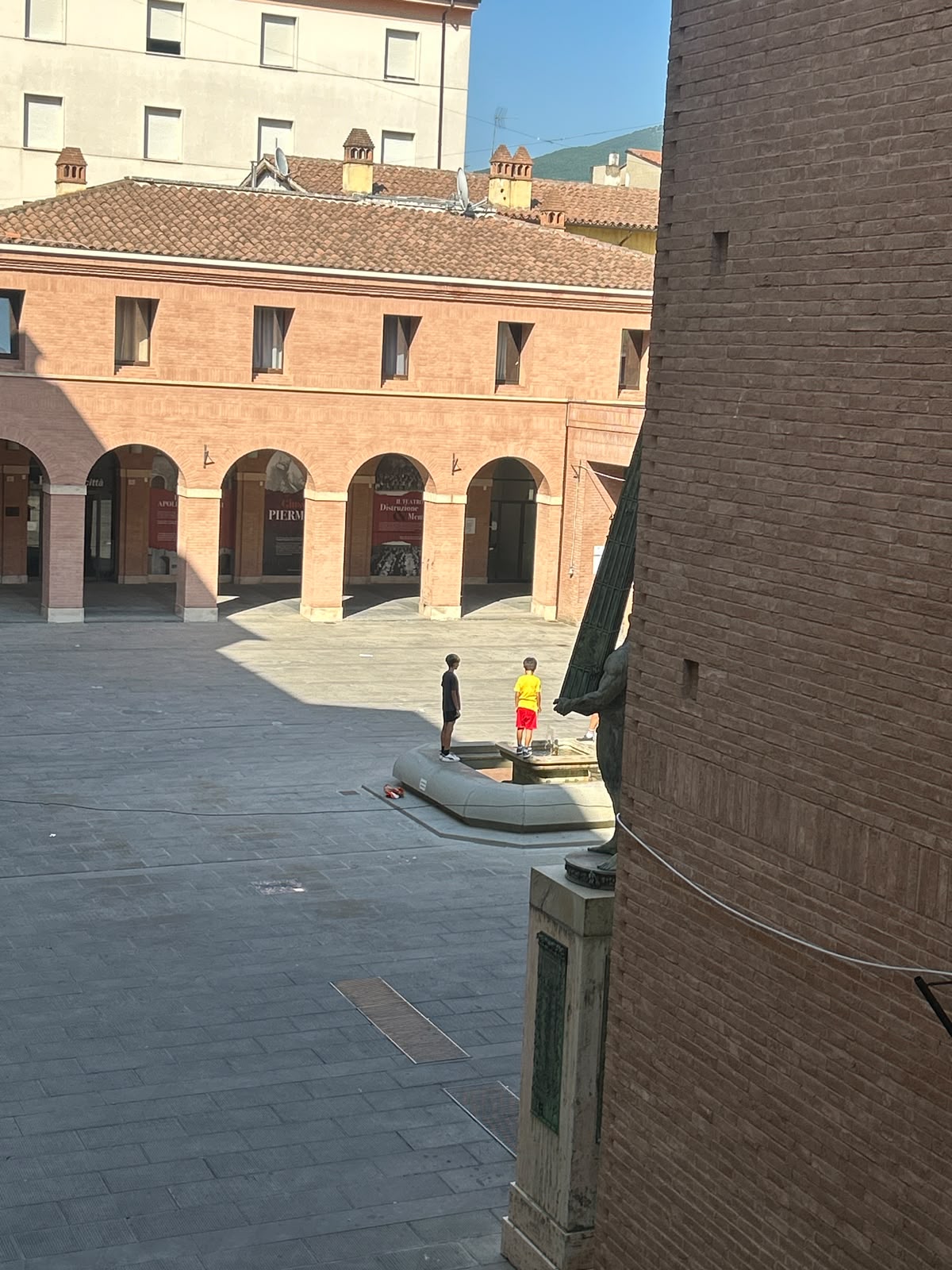 Galleria Piermarini 9